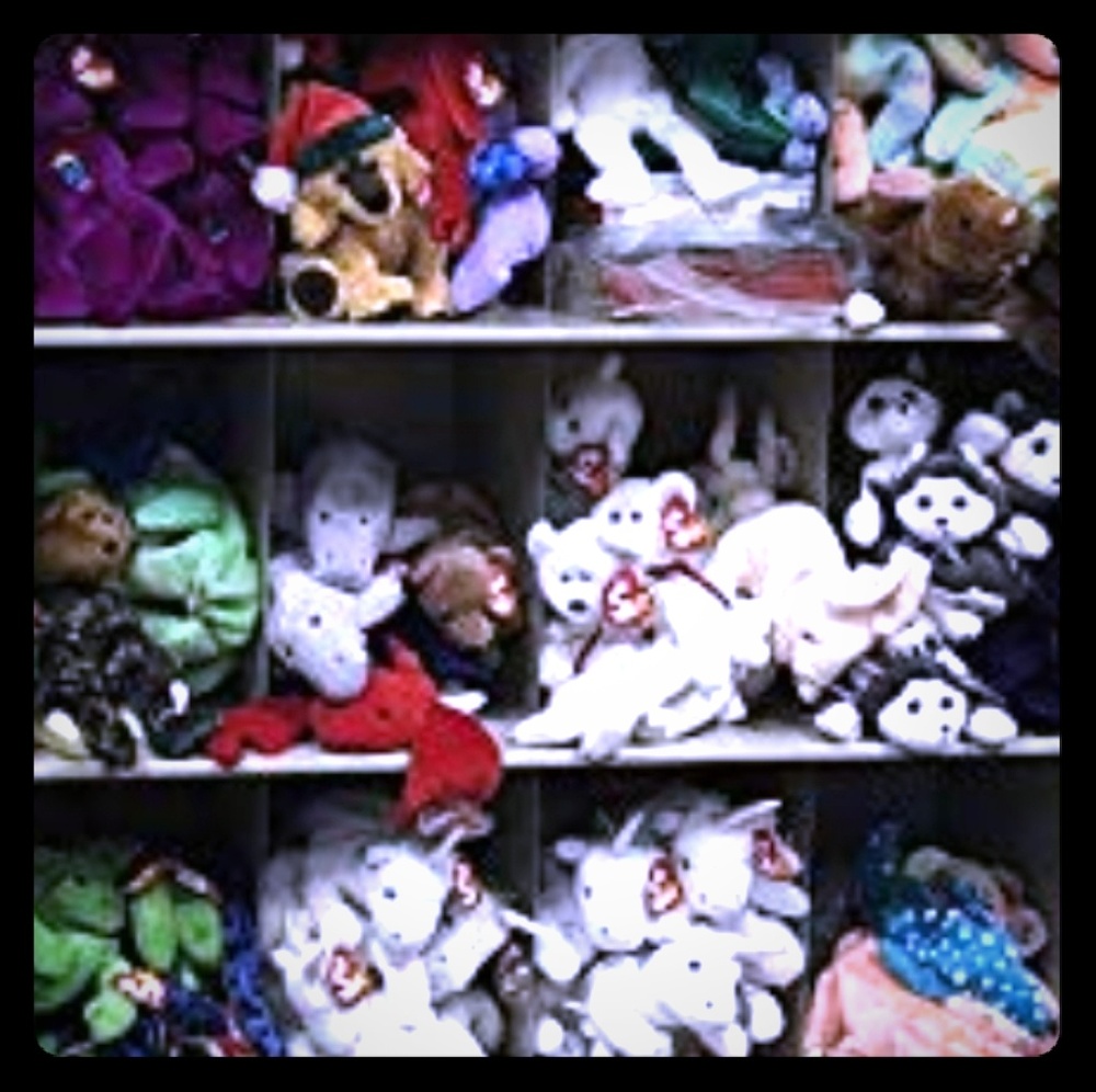 Anyone interested in retired Beanie Babies!